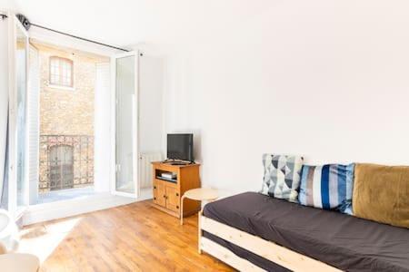 New Entiry Apartment-Private Rooms In パリ エクステリア 写真
